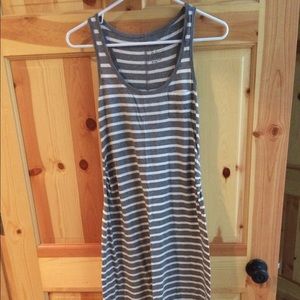 Gap maternity dress
